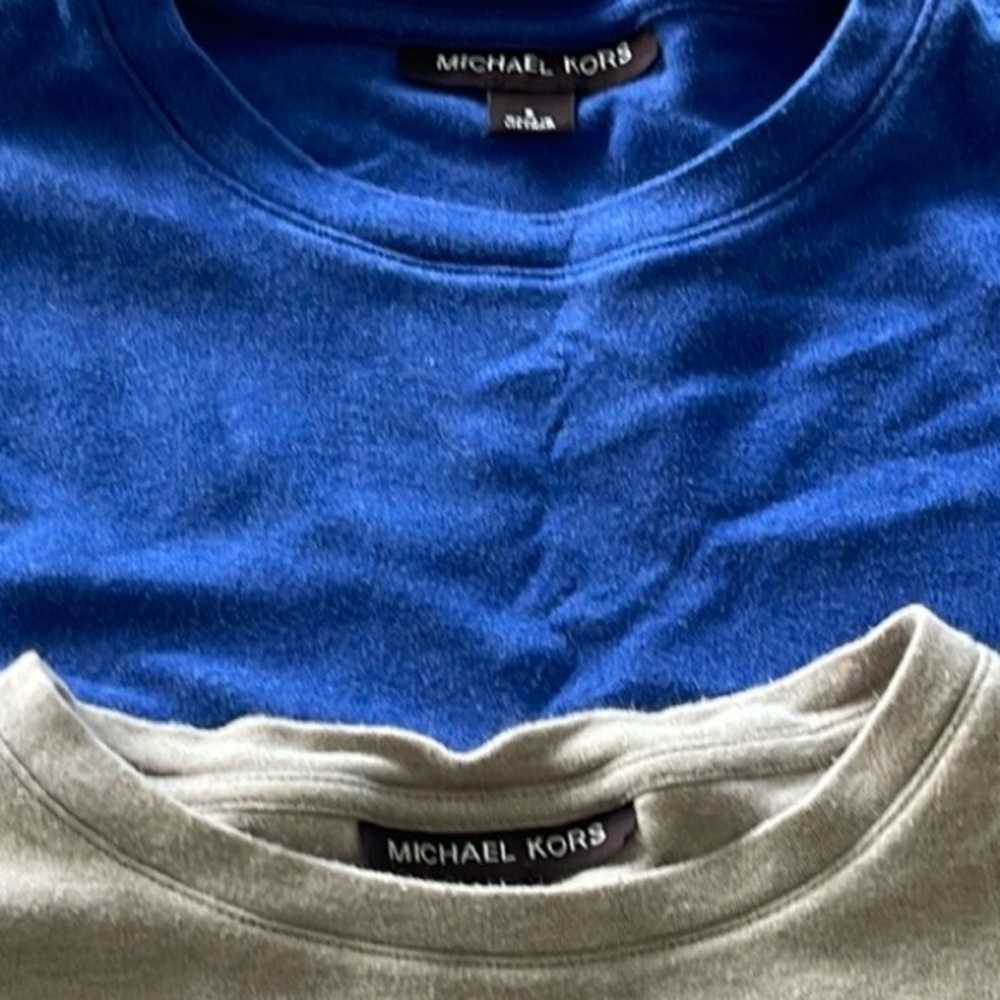 2 Michael Kors crew neck tees short sleeve tshirt MK logo blue beige Sz Small - Picture 10 of 10